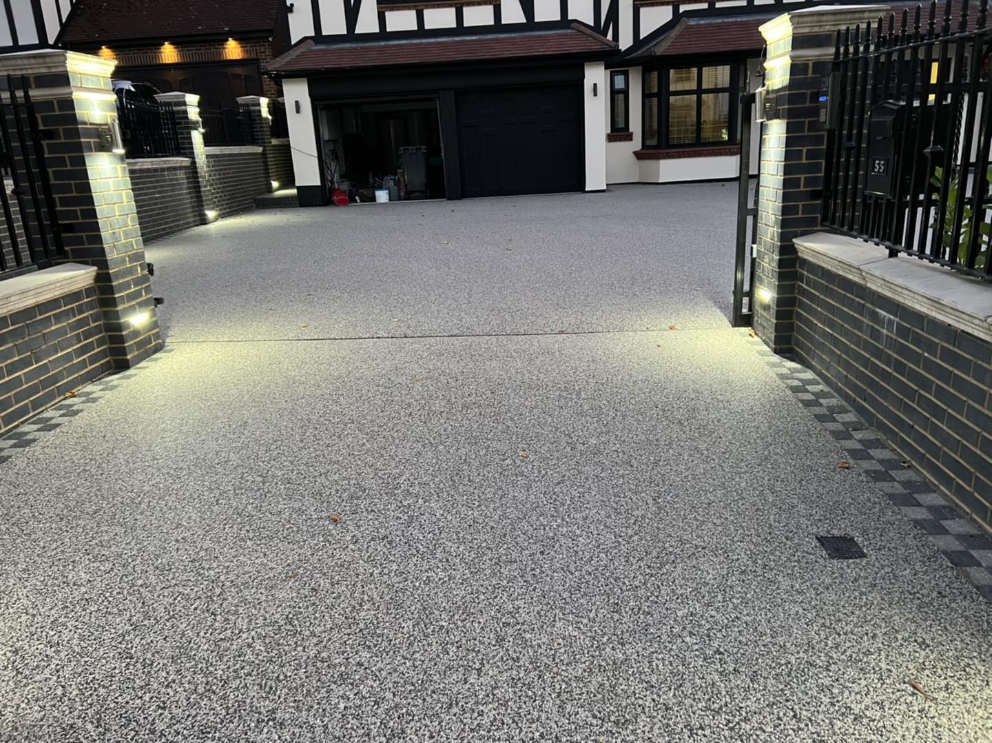 Top Benefits of Choosing a Resin Driveway for Your Coventry Home